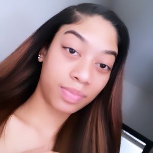 Meet your Posher, Amaya